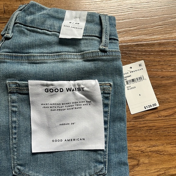Good American Good Waist Jeans (8/29) - FINAL SALE - Picture 3 of 5
